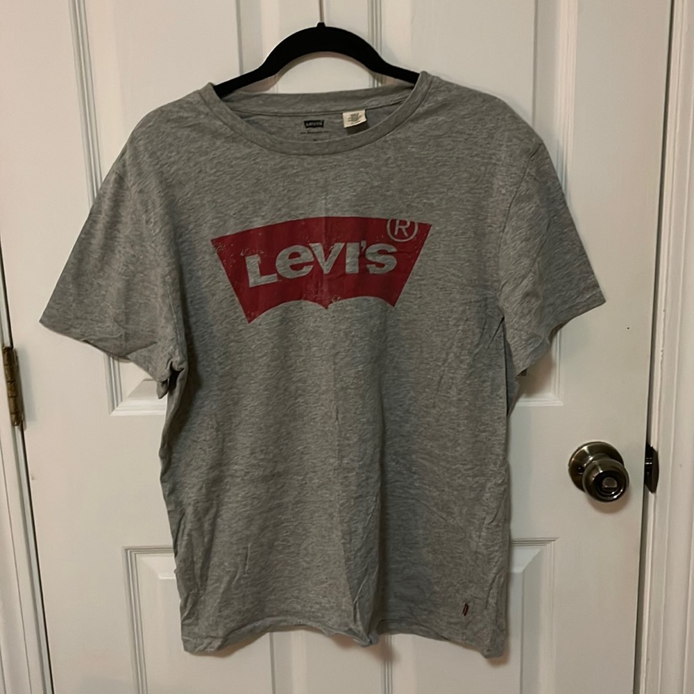 Levi’s shirt